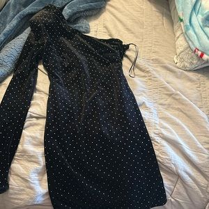 Cosmopolitan xs black off the shoulder dress